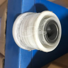 Load image into Gallery viewer, 1695011 4M515A103AB 1327662 AV615A103AB Upper Litter Front Axle Carrier Rubber Bush for Ford Focus 2012